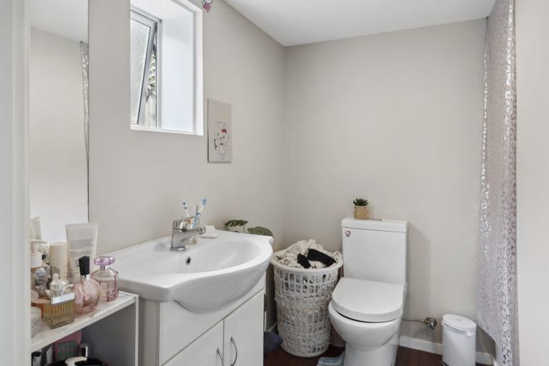 Photo of property in 34 Flaxdale Street, Birkdale, Auckland, 0626