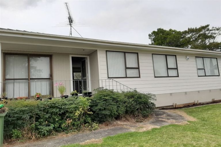 Photo of property in 15 Limond Street, Randwick Park, Auckland, 2105