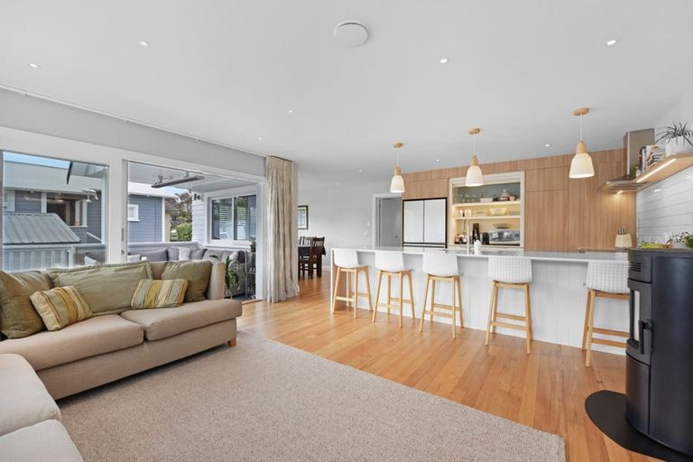 Photo of property in 114 Kawai Street, Nelson South, Nelson, 7010