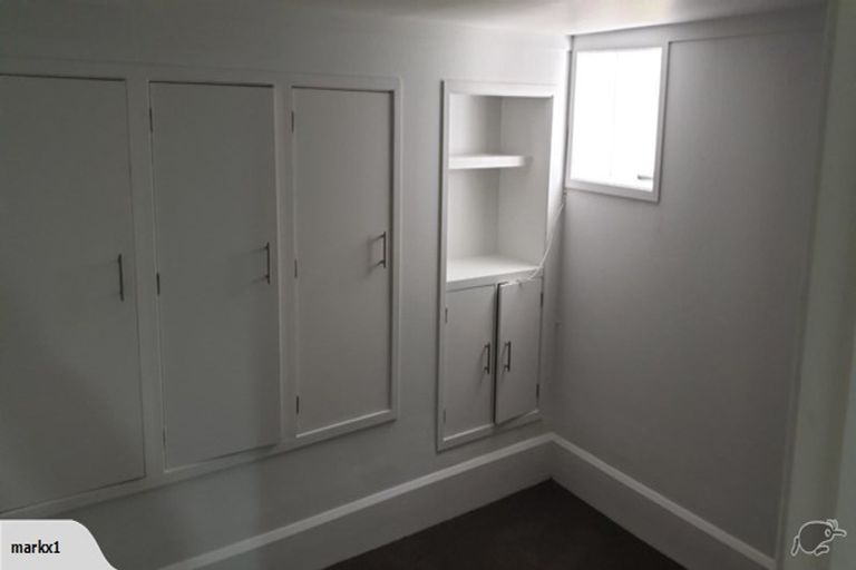 Photo of property in 27 Evans Road, Glen Eden, Auckland, 0602