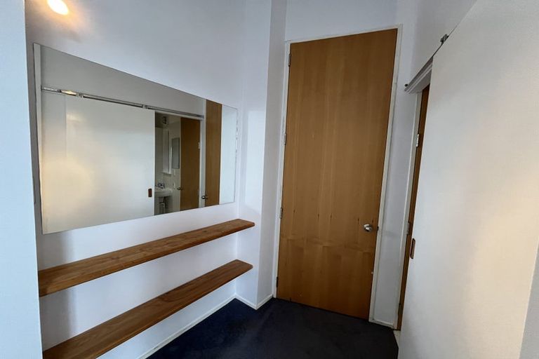 Photo of property in 6 City Apartments, 11h Ghuznee Street, Te Aro, Wellington, 6011
