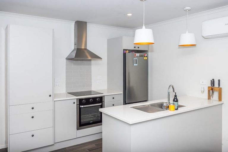 Photo of property in 2/16 Rothwell Street, Dinsdale, Hamilton, 3204