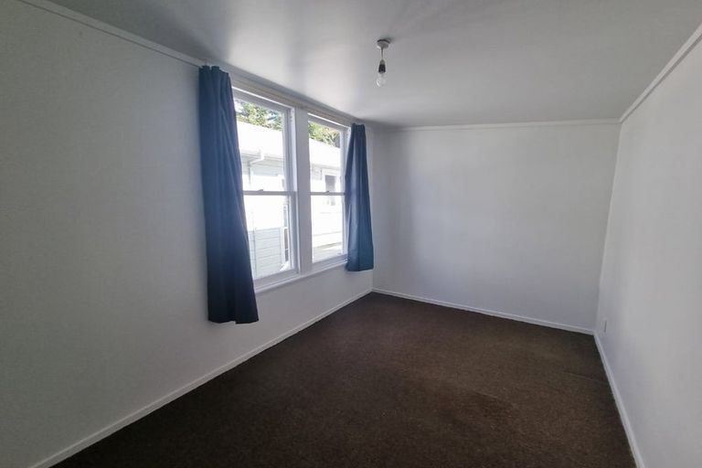 Photo of property in 3 Maarama Crescent, Aro Valley, Wellington, 6021