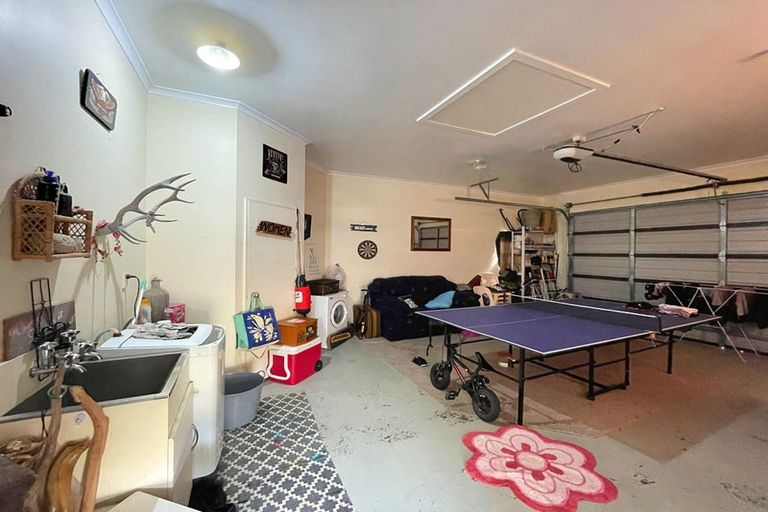 Photo of property in 3 Rosehill Place, Nawton, Hamilton, 3200