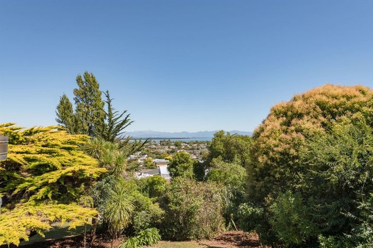 Photo of property in 22 Tosswill Road, Tahunanui, Nelson, 7011