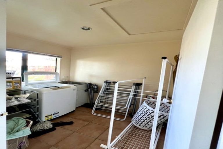 Photo of property in 33b Koromiko Street, New Lynn, Auckland, 0600