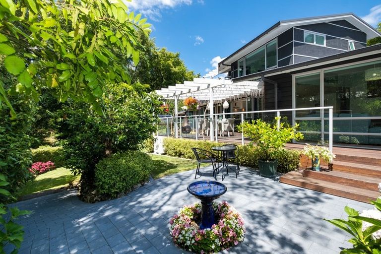 Photo of property in 17b Kopanga Road, Havelock North, 4130