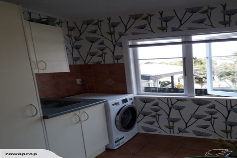 Photo of property in 18 Dakota Avenue, Beach Haven, Auckland, 0626