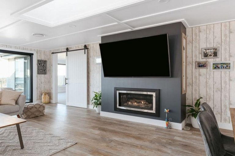 Photo of property in 4 Goldstone Place, Omokoroa, 3114