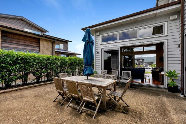 Photo of property in 5 Lanyard Place, One Tree Point, 0118