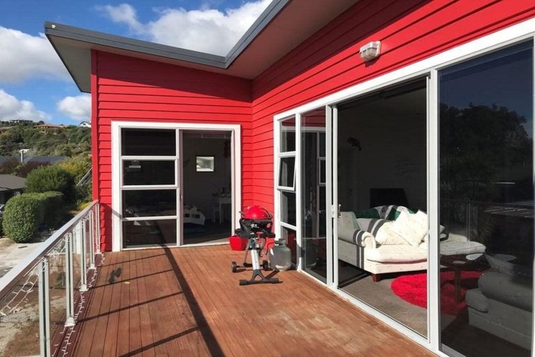 Property details for 5b Watino Place, Pohara, Takaka, 7183