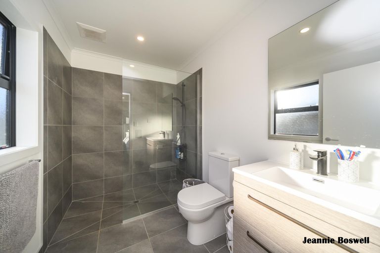 Photo of property in 302 Cambridge Avenue, Ashhurst, 4810