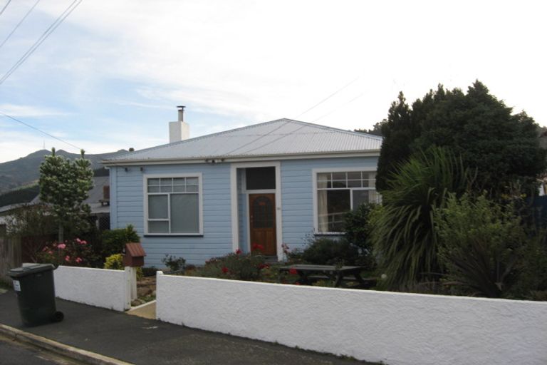 Photo of property in 50 Island Terrace, Port Chalmers, 9023