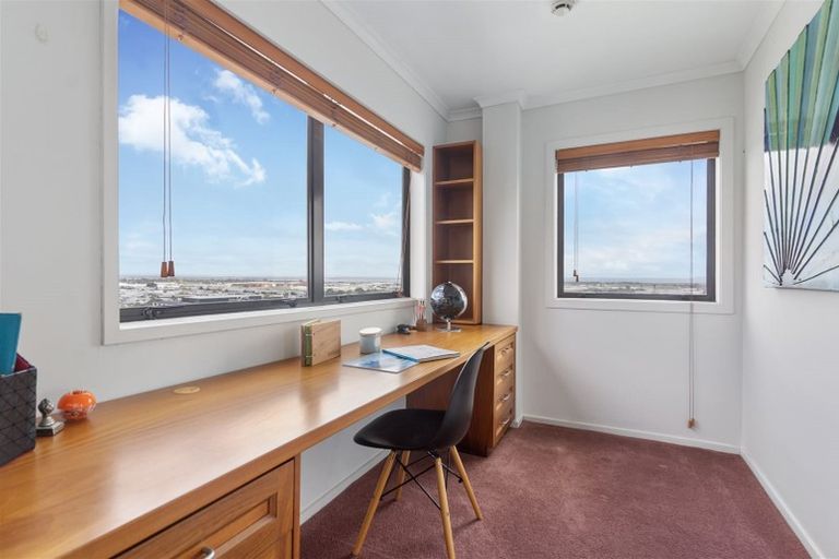 Photo of property in The Rennaissance, 16d/18 Ronwood Avenue, Manukau, Auckland, 2104