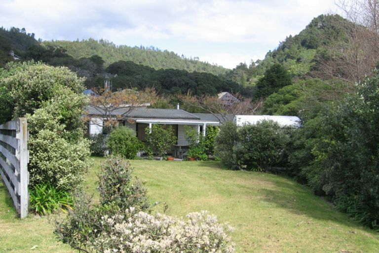 Photo of property in 2 Mount Avenue, Pauanui, Hikuai, 3579