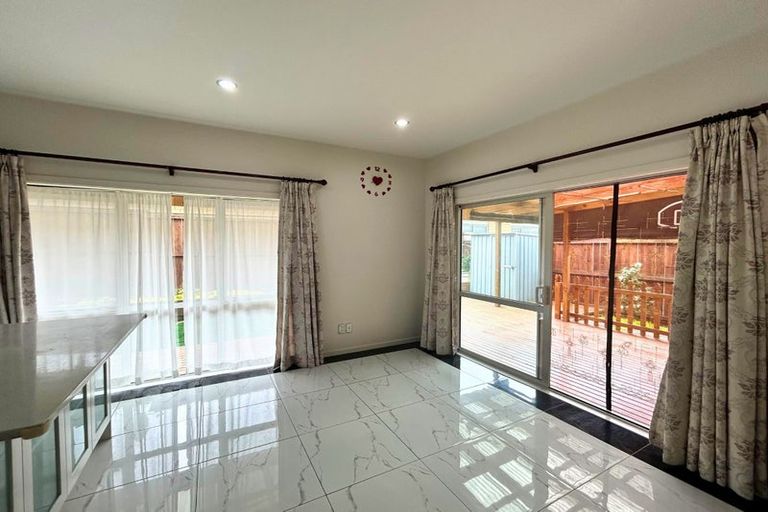 Photo of property in 15 Rohi Place, Flat Bush, Auckland, 2019