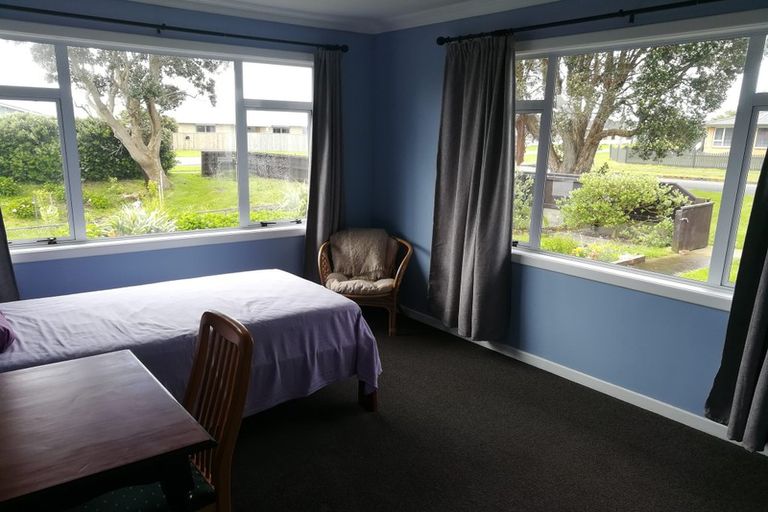 Photo of property in 34 Havelock Street, Opunake, 4616