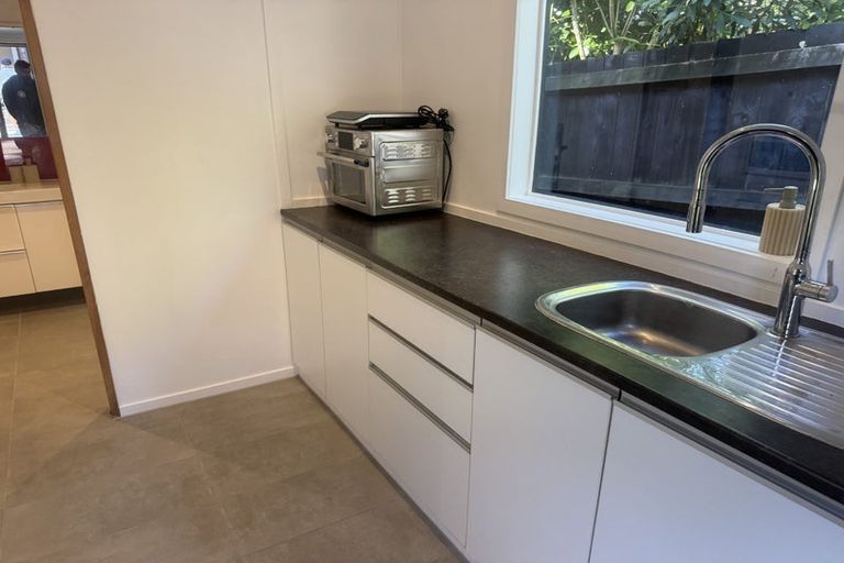 Photo of property in 279 Royal Road, Massey, Auckland, 0614