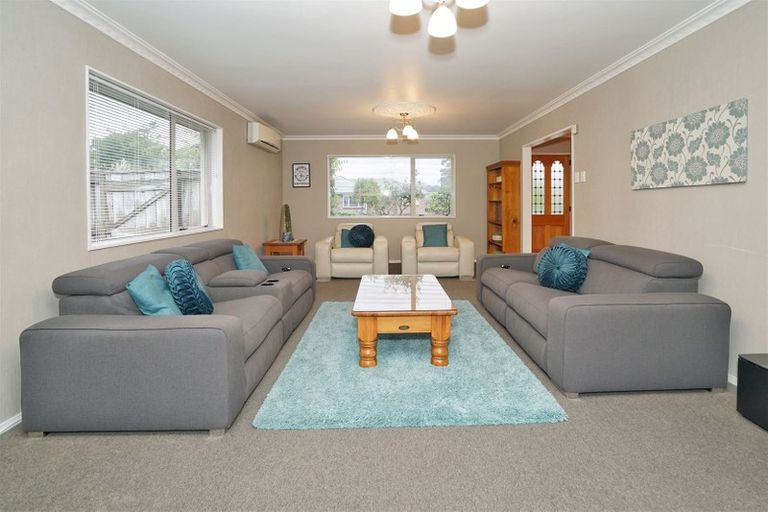 Photo of property in 36 Macmurdo Avenue, Glenview, Hamilton, 3206