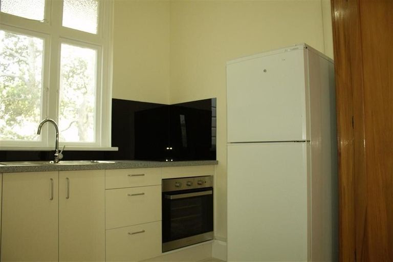 Photo of property in 25a Colombo Street, Newtown, Wellington, 6021