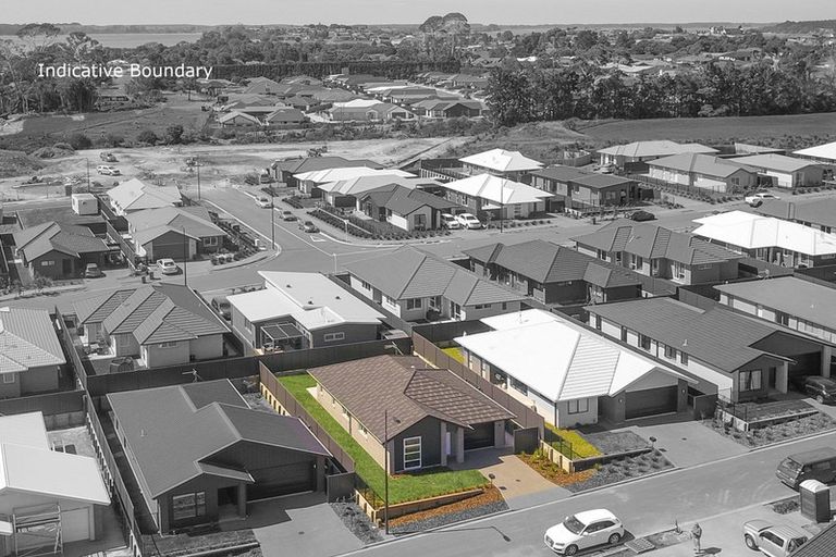 Photo of property in 20 Pioneer Crescent, Omokoroa, 3114