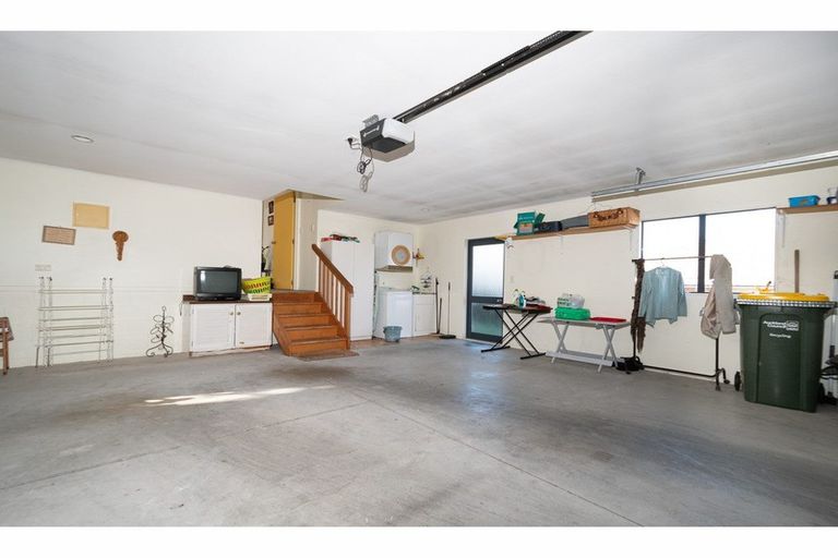 Photo of property in 155 Brian Crescent, Stanmore Bay, Whangaparaoa, 0932