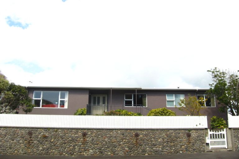 Photo of property in 29 Barrett Street, Westown, New Plymouth, 4310