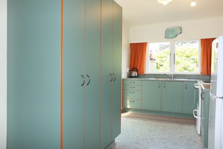 Photo of property in 13 Barber Street, Foxton Beach, Foxton, 4815