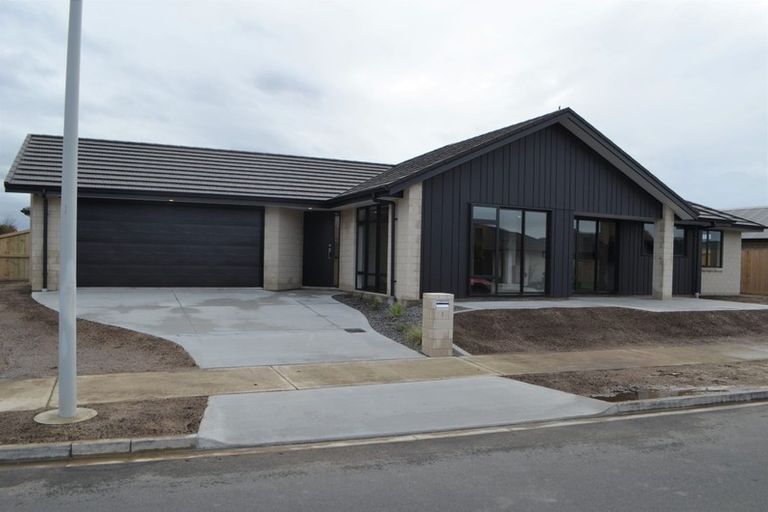 Photo of property in 1 Fearnley Grove, Pyes Pa, Tauranga, 3112