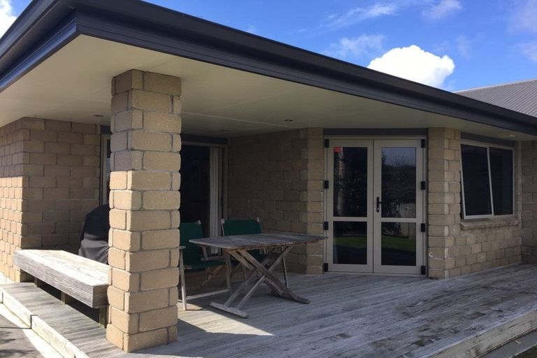 Photo of property in 99 Solomon Street, Brookfield, Tauranga, 3110