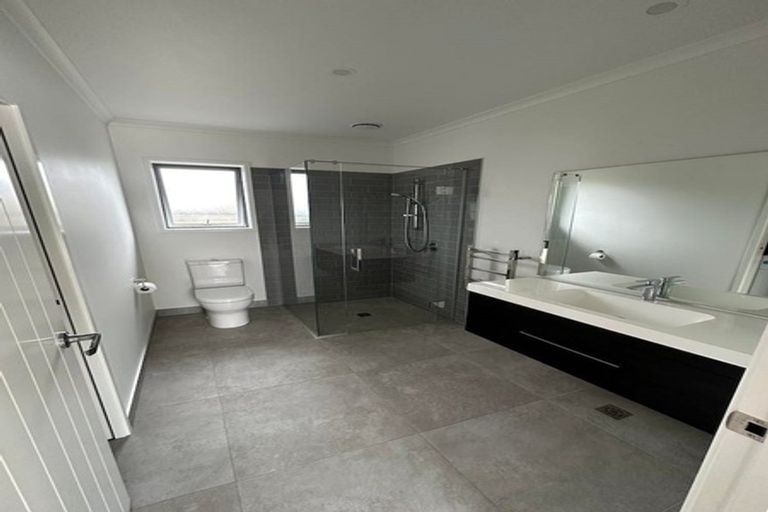 Photo of property in 3 Riverhead Point Drive, Riverhead, 0820