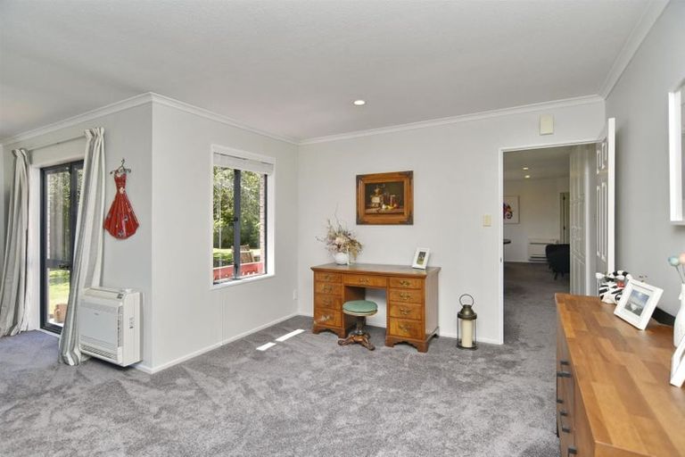 Photo of property in 20 Innisfree Place, Northwood, Christchurch, 8051