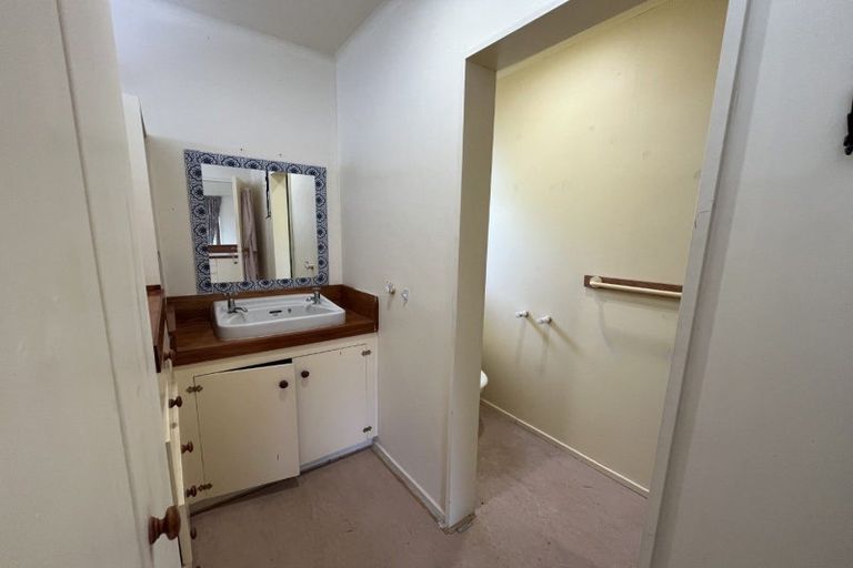 Photo of property in 220 College Street, West End, Palmerston North, 4412