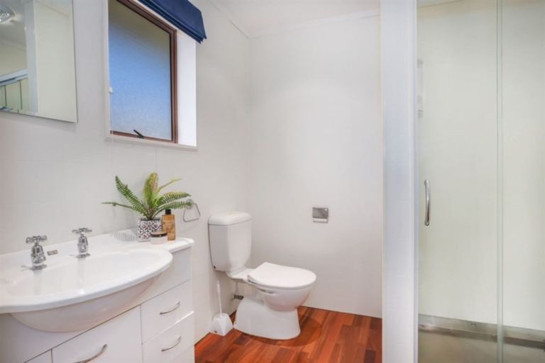 Photo of property in 6 Romesdale Road, Papakowhai, Porirua, 5024