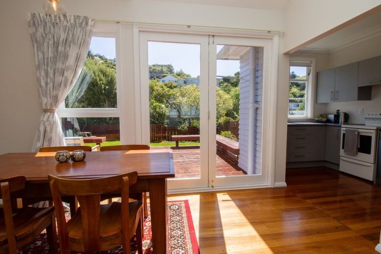 Photo of property in 38 Allington Road, Karori, Wellington, 6012