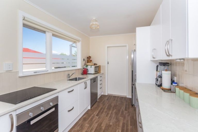 Photo of property in 29 Highbury Drive, Levin, 5510