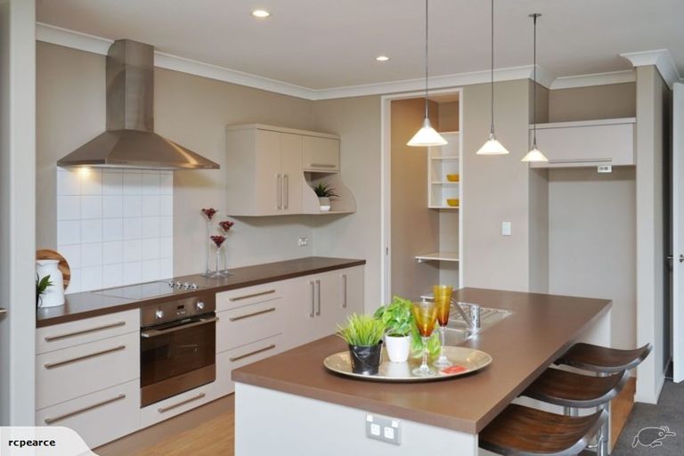 Photo of property in 16 Tommy Street, Pegasus, 7612