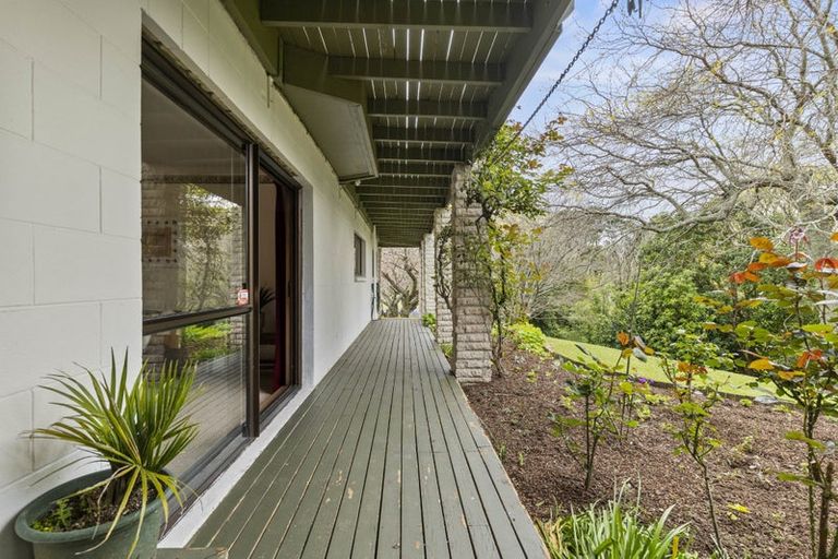 Photo of property in 16 Freeth Drive, Ridgewood, New Plymouth, 4371