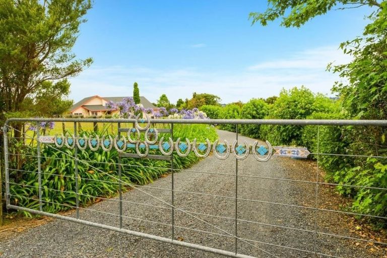 Photo of property in 320 Bawden Road, Dairy Flat, Albany, 0792