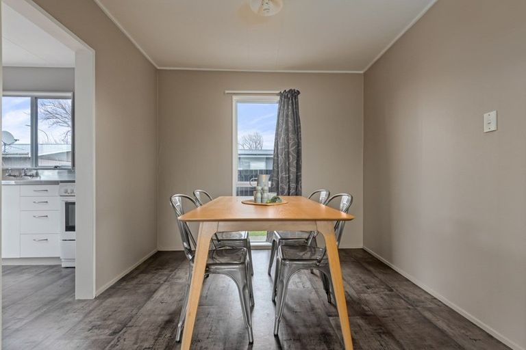 Photo of property in 73b Kaimanawa Street, Kelvin Grove, Palmerston North, 4414