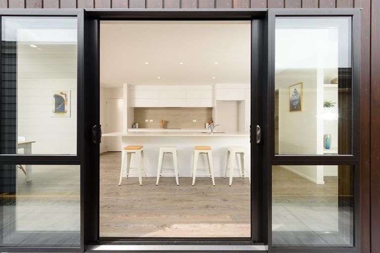 Photo of property in 71 Awatira Drive, Papamoa Beach, Papamoa, 3118