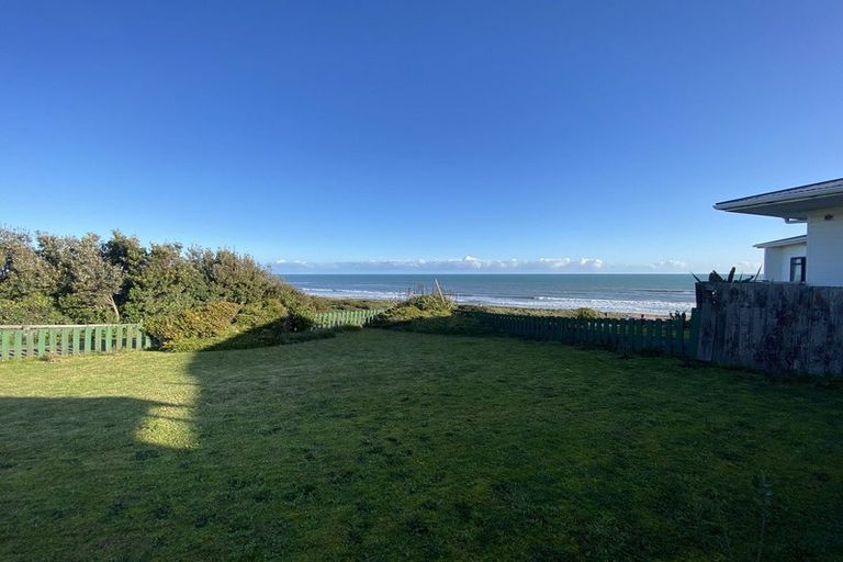 Photo of property in 7 Kapiti Terrace, Castlecliff, Whanganui, 4501