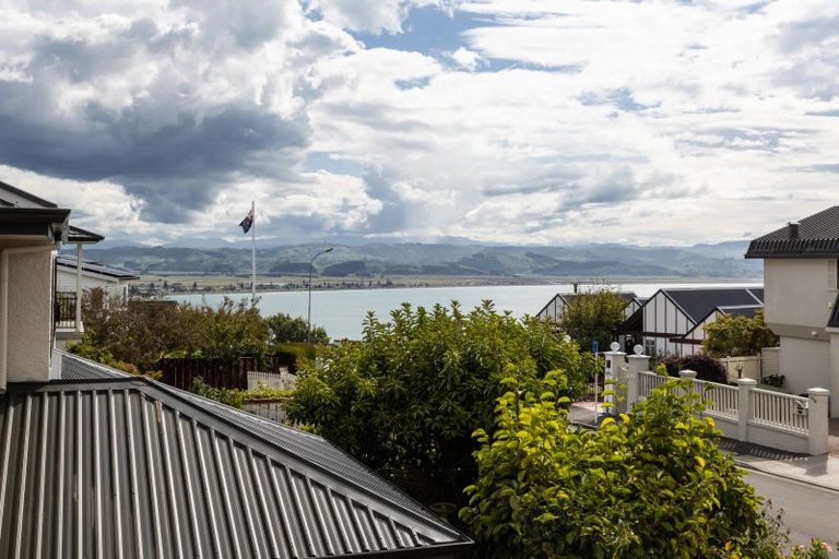 Photo of property in 121 Thompson Road, Bluff Hill, Napier, 4110