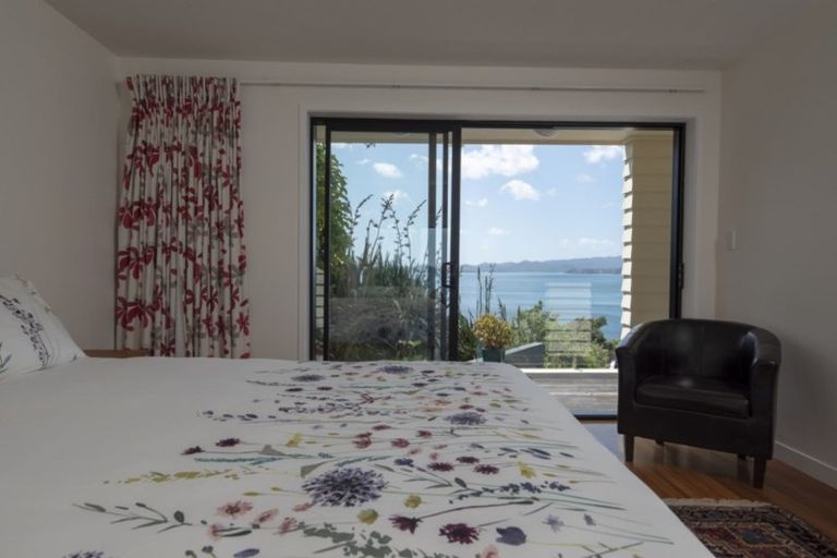 Photo of property in 40 Du Fresne Place, Russell, 0202