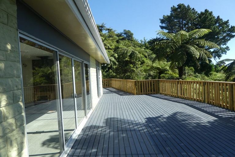 Photo of property in 20 Weenink Road, Karoro, Greymouth, 7805
