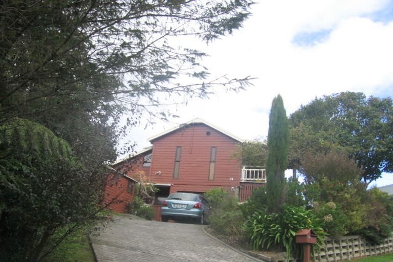 Photo of property in 74 Viewmont Drive, Harbour View, Lower Hutt, 5010