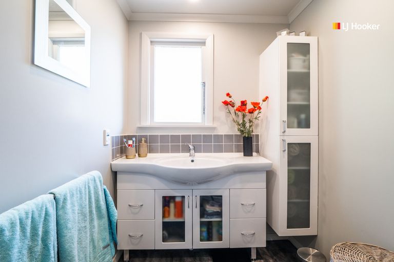 Photo of property in 122 Martin Road, Fairfield, Dunedin, 9018