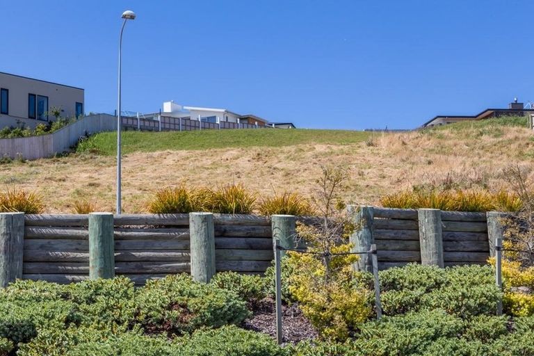 Photo of property in 8 Francis Mill Grove, Westmorland, Christchurch, 8025