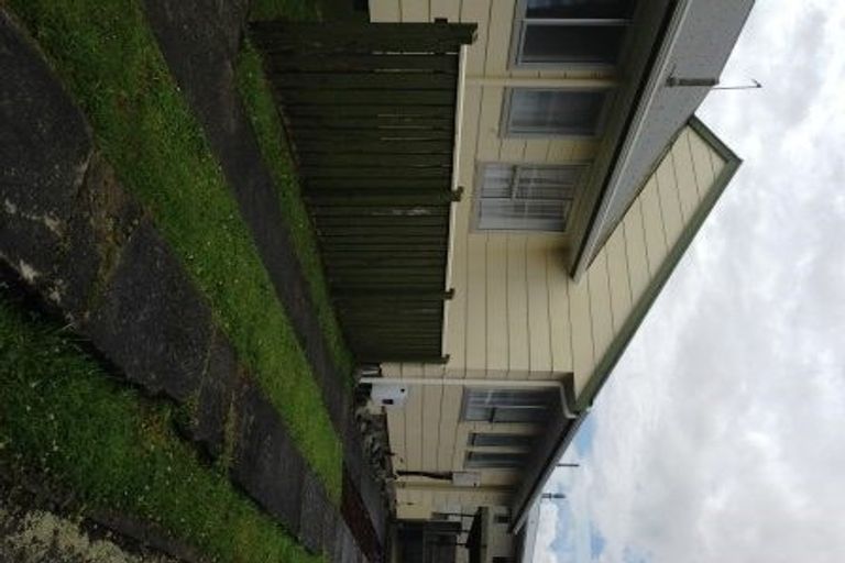 Photo of property in 1/23 Gemstone Drive, Birchville, Upper Hutt, 5018