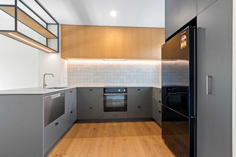 Photo of property in 9/7 Boyd Avenue, Mangere Bridge, Auckland, 2022